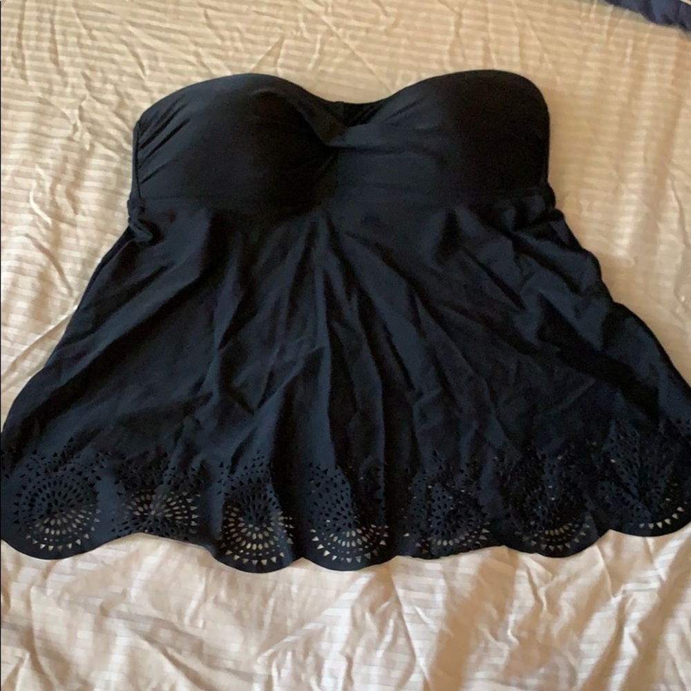 Laser cut bottom tankini top
